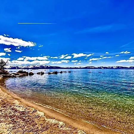 Lv12: Luxury Villa Walk To The Beach
